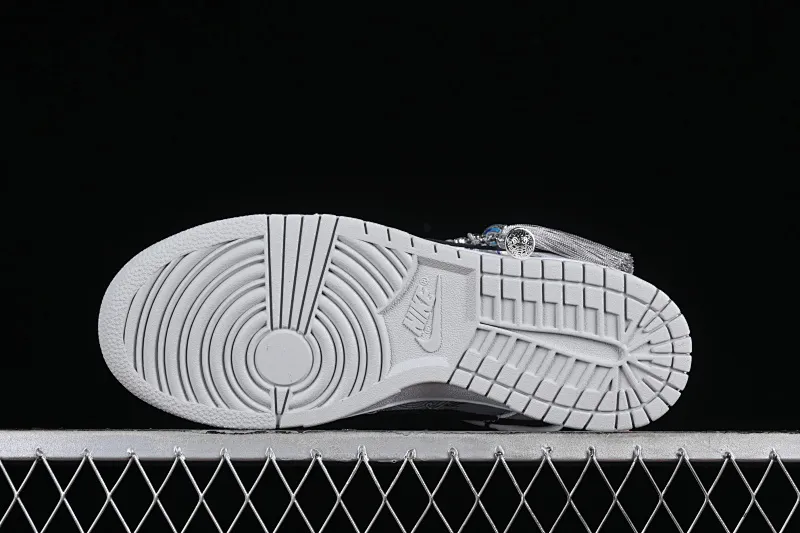 All Categories Nk SB Dunk Series Nk SB Dunk Low Low-top sneakers Nk Dunk Low Year of the Dragon Limited CNY Bailongyin Literary style SB strappy low-top casual sneakers DV0831-101